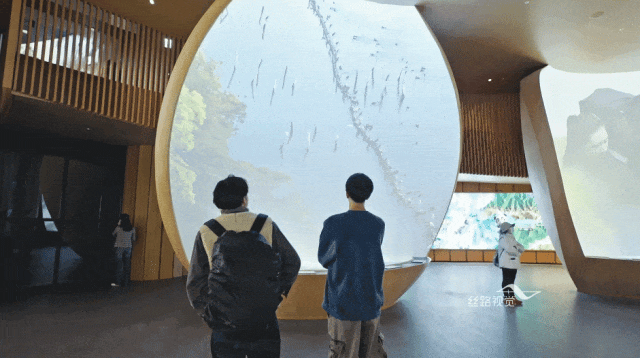 快讯  白菜交流社区助力中国绿水青山的厦门样板亮相大阪世博会.gif