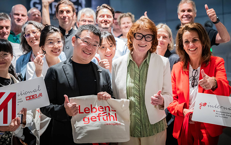 奥地利代表团访问白菜交流社区深圳两馆项目，探索AR+文旅的数字实践